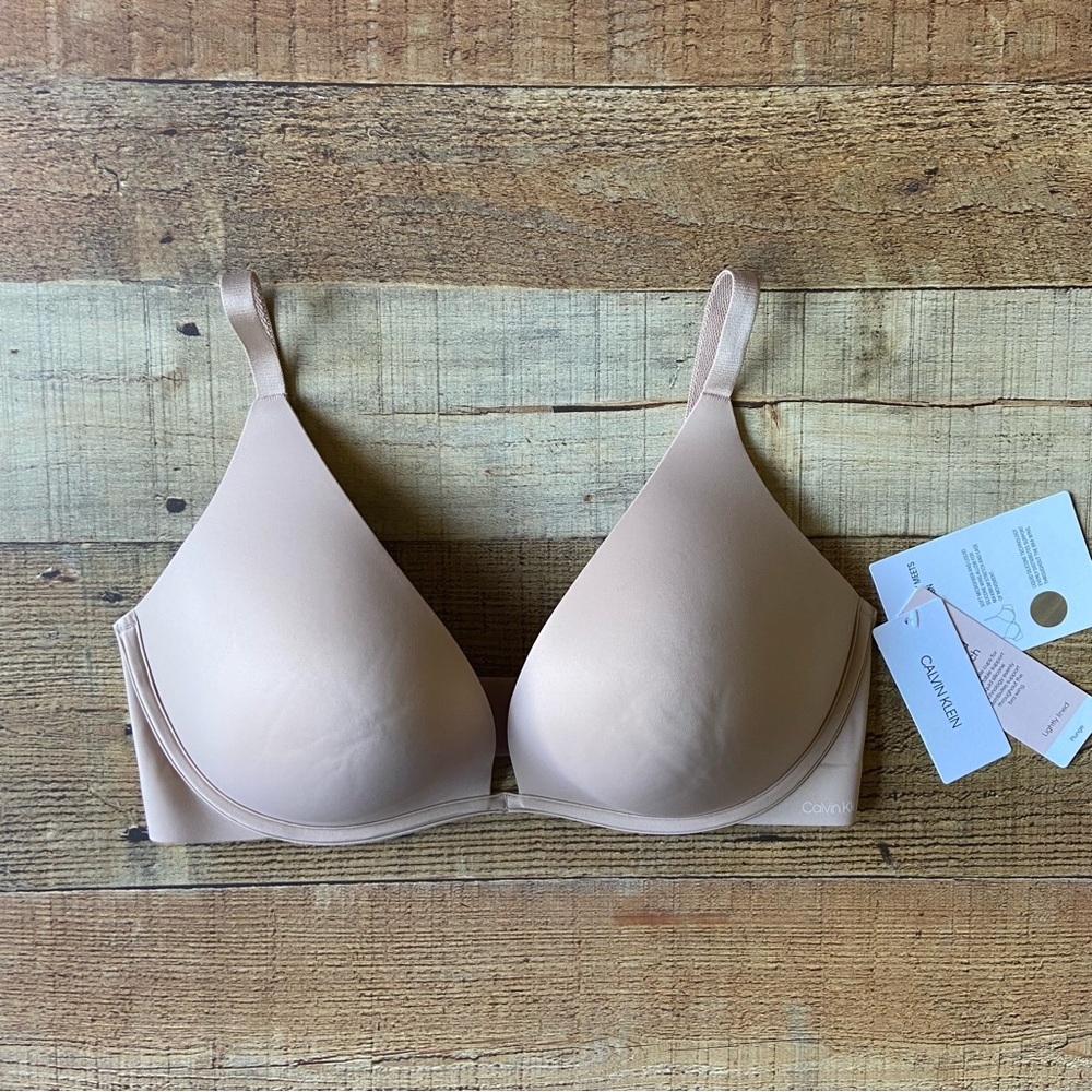 Calvin Klein Plunge Bra 34DD